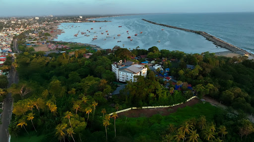 Dfort Hotel Kollam