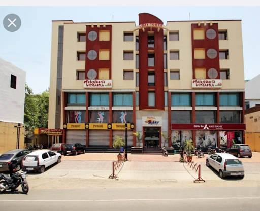 Hotel The Uday Regency