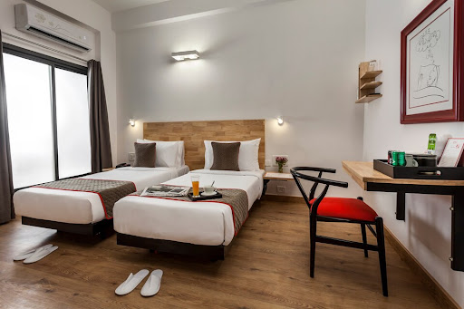OYO Townhouse 481 Hotel City Star