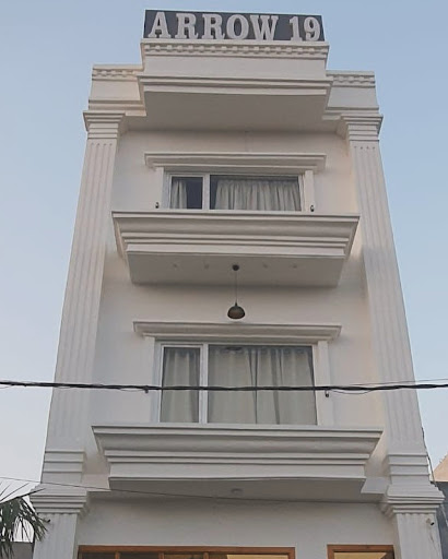 Hotel Arrow 19
