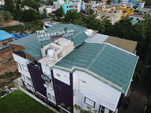 THE GREENSTAR INN PREMIUM