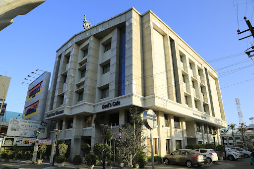 Hotel Devi Towerrs