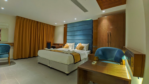 Apex Hotel