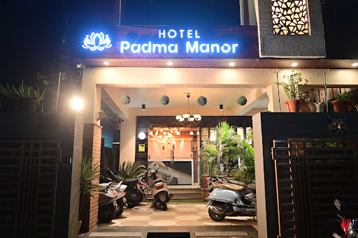 Hotel Padma Manor Luxe