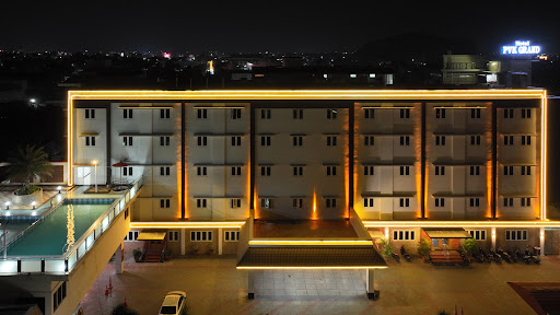 Hotel PVK Grand