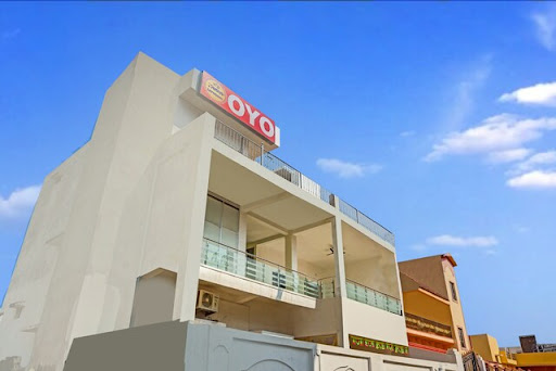 Hotel O Samridhi