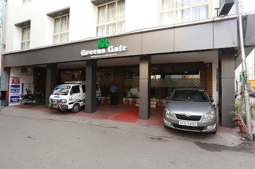 Hotel Greens Gate